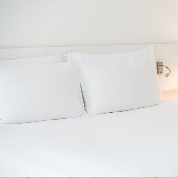 Bed Linen - Image 3