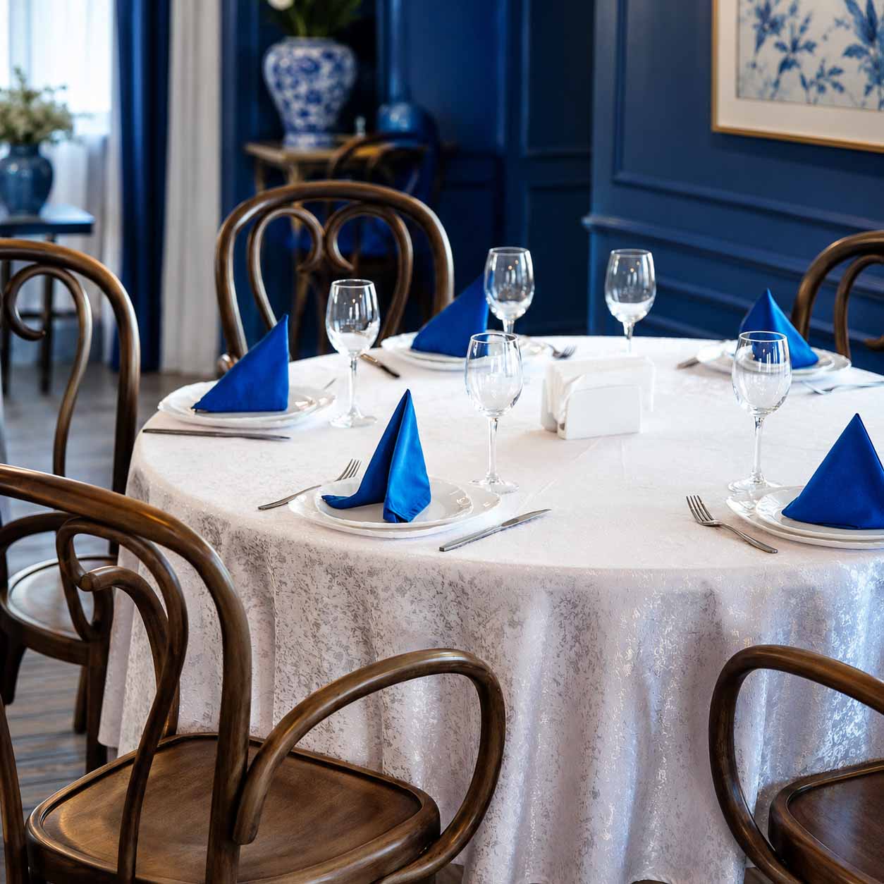 Retail Table Linen Supplier